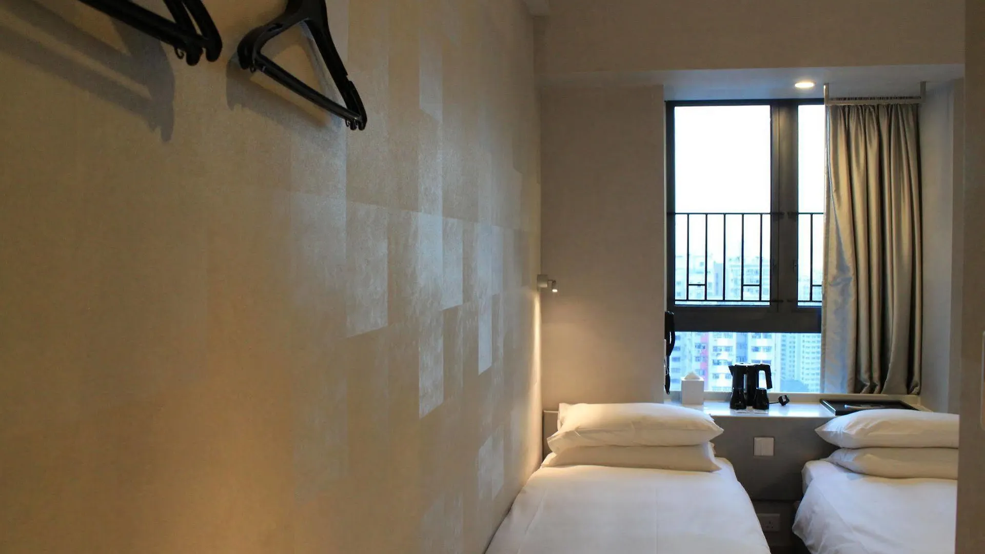 Hotel Ease Mong Kok Hong Kong