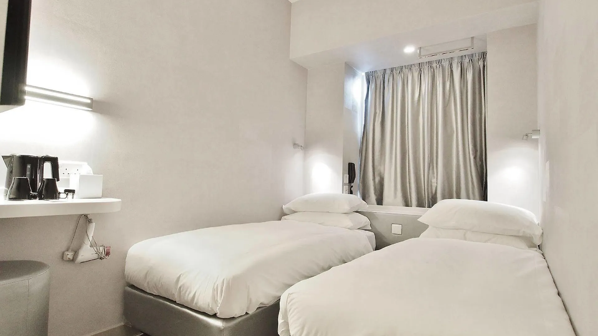 Hotel Ease Mong Kok Hong Kong
